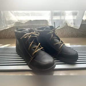 Columbia men’s boots