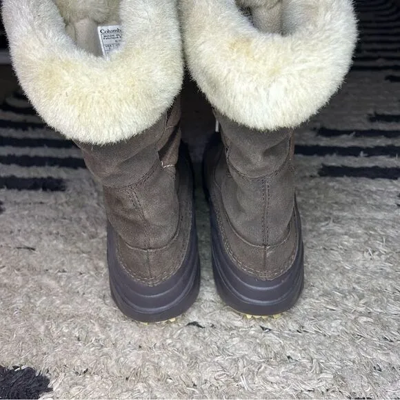 Columbia Sierra Summette brown insulated winter snow boots women’s shoe size 7