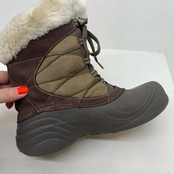 Columbia Sierra Summette Winter Snow Boots Brown waterproof warm women size 7