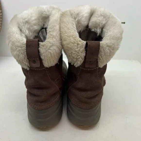 Columbia Sierra Summette Winter Snow Boots Brown waterproof warm women size 7