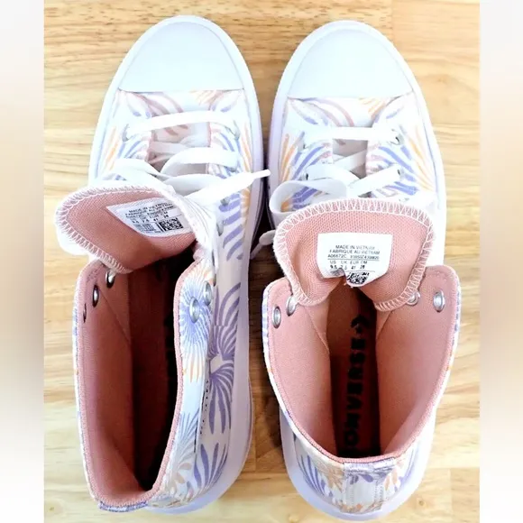 CONVERSE ALL STAR CTAS MOVE HI CANVAS FLORAL Shoes Women Size 9.5