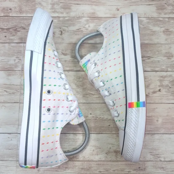 Converse All Star Rainbow Lightening Bolt Special Edition Unisex Women's Size 7