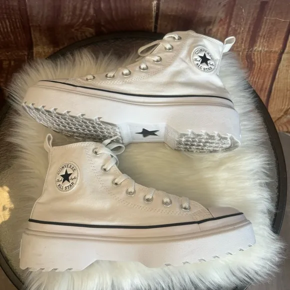 Converse Boy Chuck Taylor All Star Lugged Lift Platform Canvas High Top Shoe 6.5