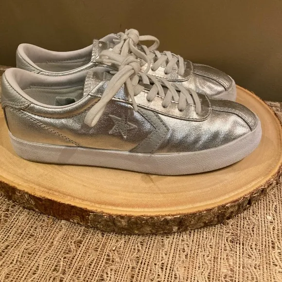 Converse Chuck Taylor All-Star Breakpoint OX Silver Size 7 Women