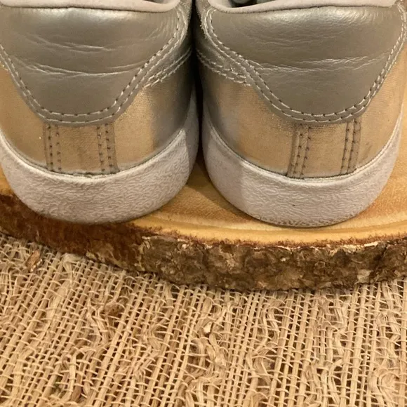 Converse Chuck Taylor All-Star Breakpoint OX Silver Size 7 Women