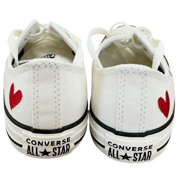 Converse Chuck Taylor All Star Custom Embroidered Heart Lace Up Sneakers. NEW. 7