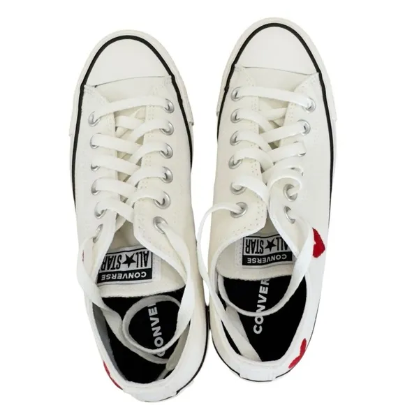 Converse Chuck Taylor All Star Custom Embroidered Heart Lace Up Sneakers. NEW. 7