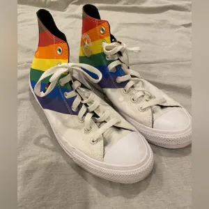 Converse Chuck Taylor All Star High Pride White rainbow shoes sneakers size 9.5