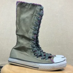 Converse Chuck Taylor All Star Knee/Calf Sneaker Shoes Kids / Youth size 4