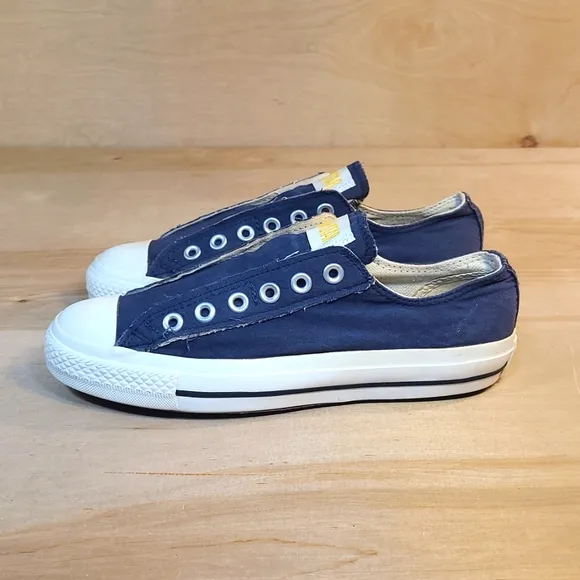 Converse Chuck Taylor All Star Navy Blue No Tie Slip On Athletic Shoes