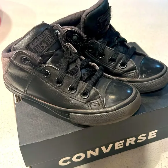 CONVERSE CHUCK TAYLOR Black &amp; Red MID TOP and MID GS 'AXEL'