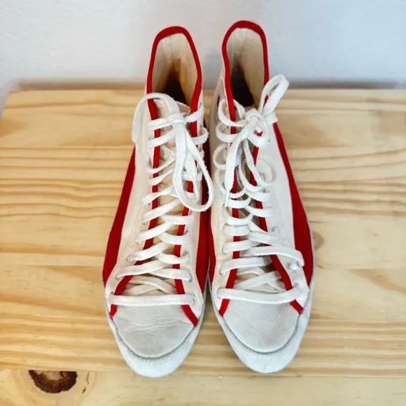 Converse Chuck Taylor Sasha Vintage Sneakers in Red and White Women's 8