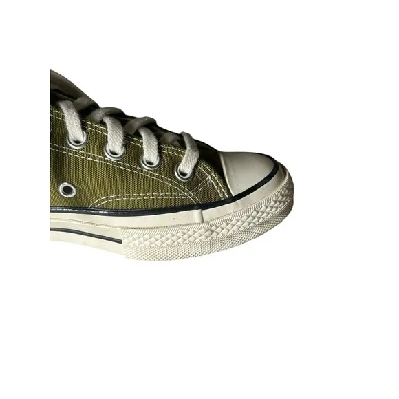 Converse Men's 5 Women’s 7 Chuck Taylor All Star 70 Ox Dark Moss Low-Top Shoes