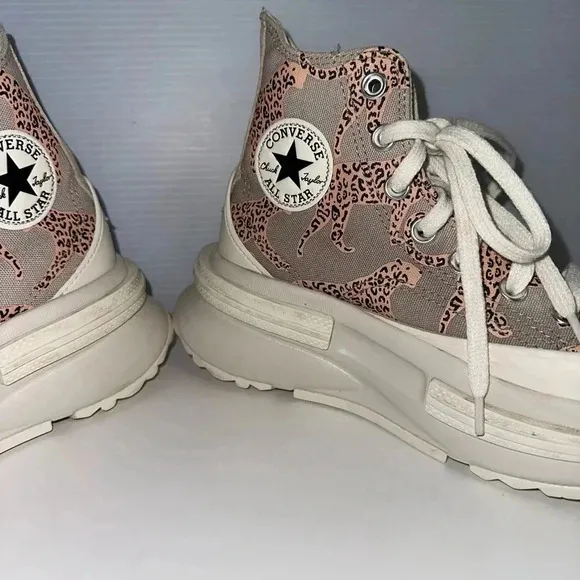 Converse Run Star Legacy CX Platform Cheetah Size 4.5 Kids / 6-6.5 Women’s