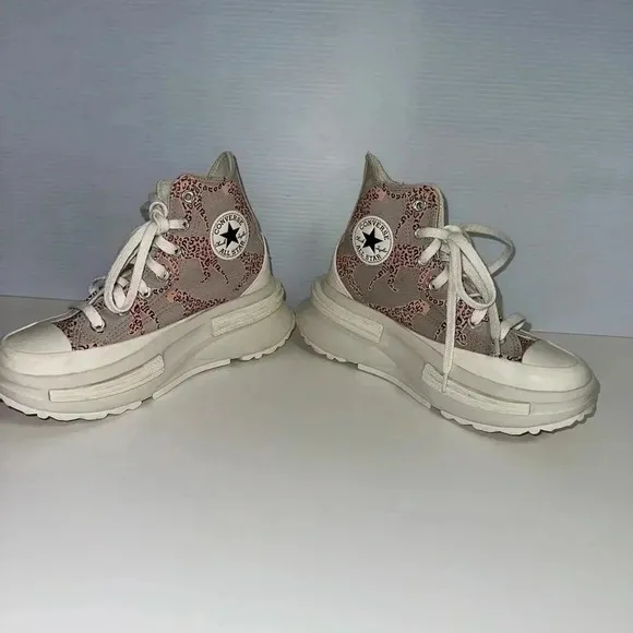 Converse Run Star Legacy CX Platform Cheetah Size 4.5 Kids / 6-6.5 Women’s