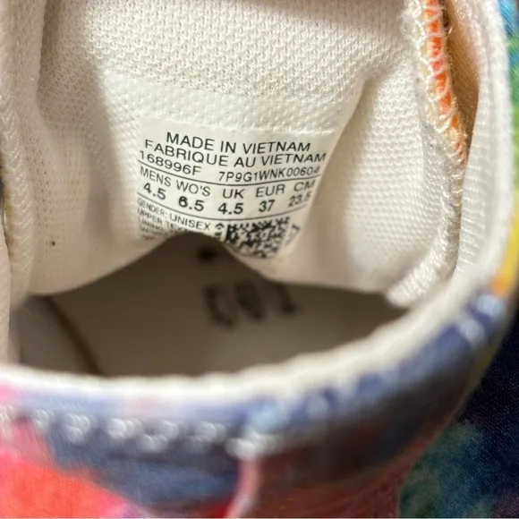 Converse Unisex Chuck Taylor All Star Canvas High TopSneaker6.5 Women Shoes