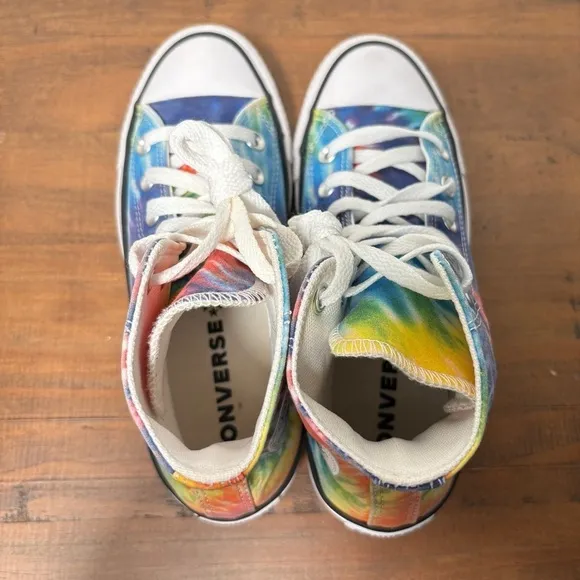Converse Unisex Chuck Taylor All Star Canvas High TopSneaker6.5 Women Shoes