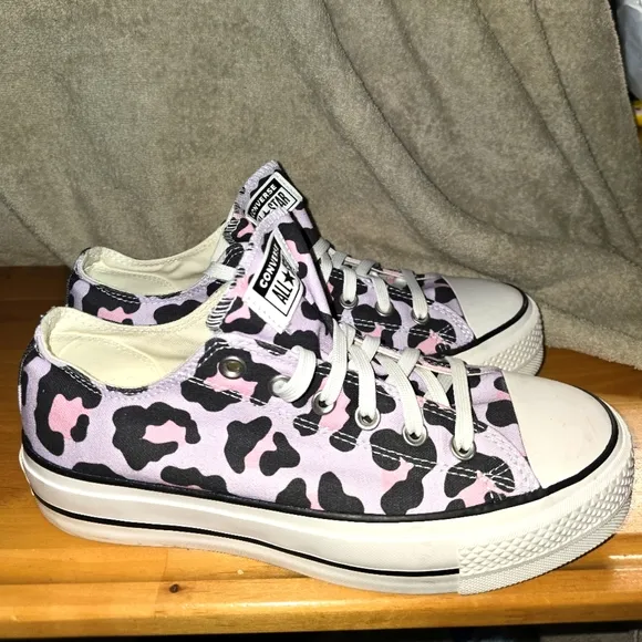 Converse Women's All Star Low-Top Leopard Print Canvas Sneaker Womens Size 9
