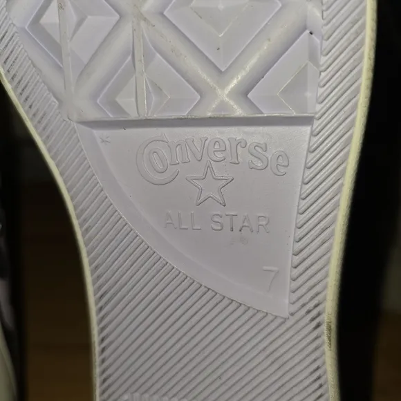 Converse Women's All Star Low-Top Leopard Print Canvas Sneaker Womens Size 9
