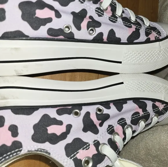 Converse Women's All Star Low-Top Leopard Print Canvas Sneaker Womens Size 9