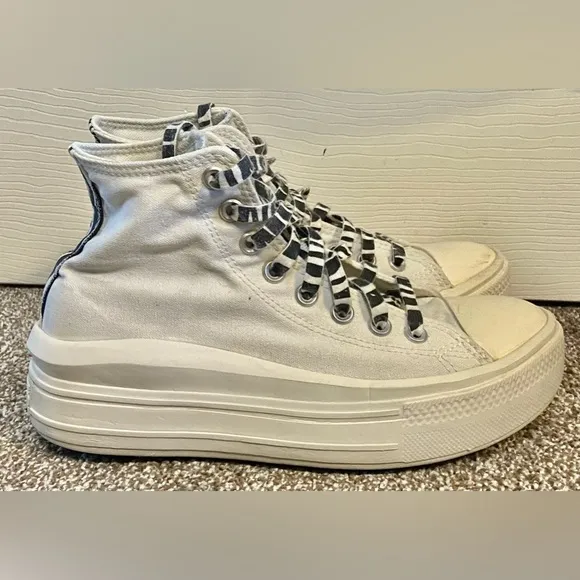 CONVERSE Womens Sz 8 Ivory Chuck Taylor All Star Move Hi Platform Sneakers Shoes