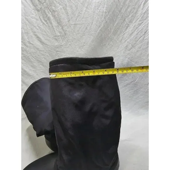 Crocs CLAIRE Women's Size 7 Black Insulated Waterproof Rain Snow Pull On BOOTS