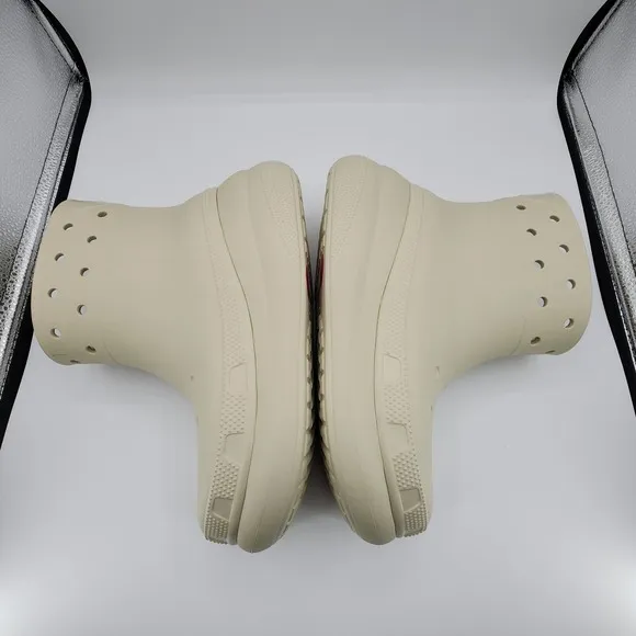 Crocs Classic Bone Waterproof Crush Rain Boots Mens 9 /Womens 11 New with Tag