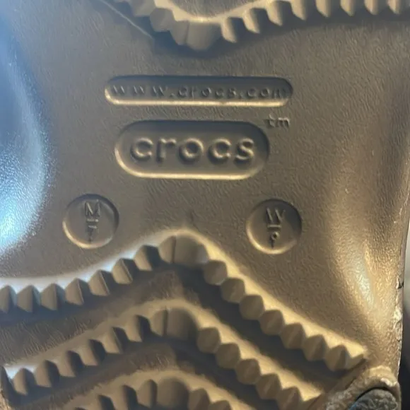 Crocs Men’s Size 7 Women’s 9 Realtree Edge All Terrain Camo Comfort Sandals