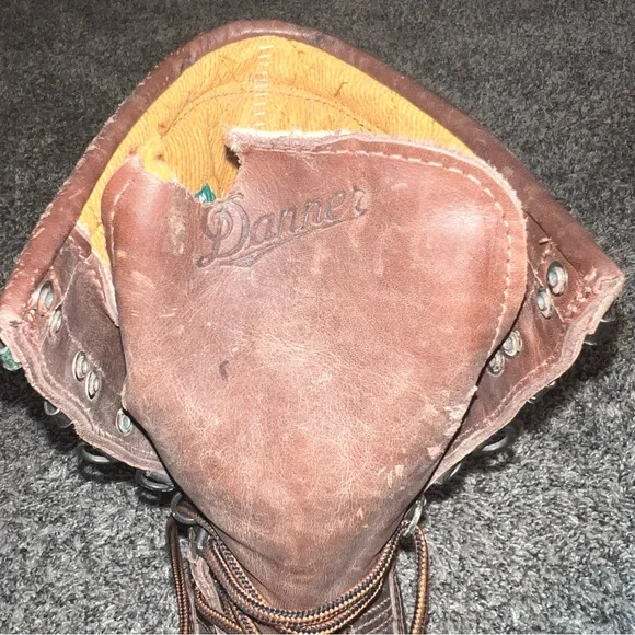 Danner Canadian Brown Leather 600G Insulated Gore-Tex Boots Mens size 8 D 67200