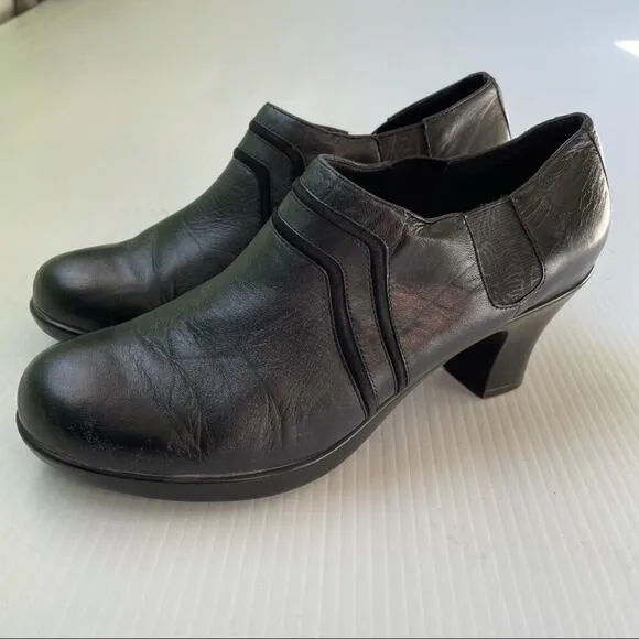 Dansko Banks pump heeled shoes
