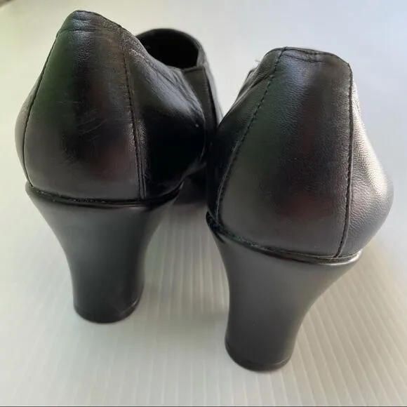 Dansko Banks pump heeled shoes