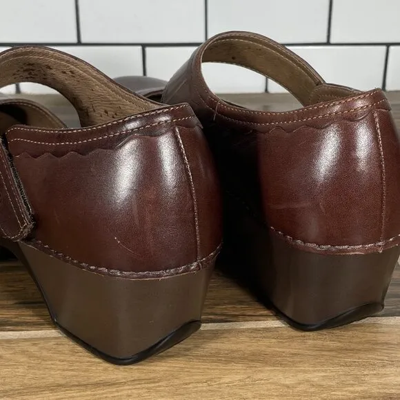 Dansko Harlow Womens Size EU 40 Shoes Brown Leather Mary Jane Comfort Clog