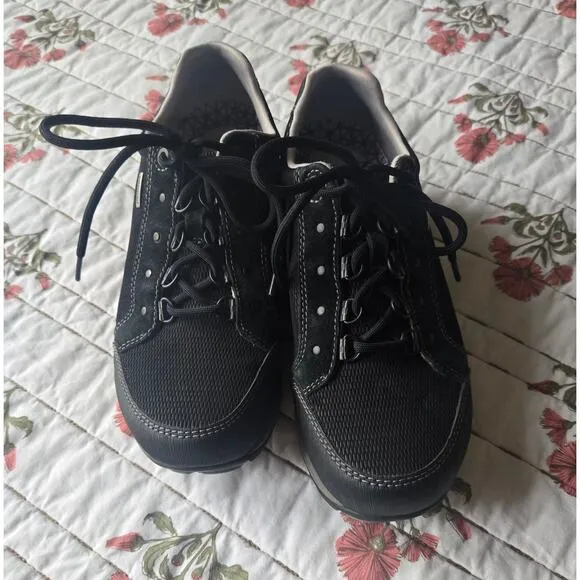 Dansko Leather Sneakers Shoes Women's Size 38 Black Lace Up Nurse Vibram