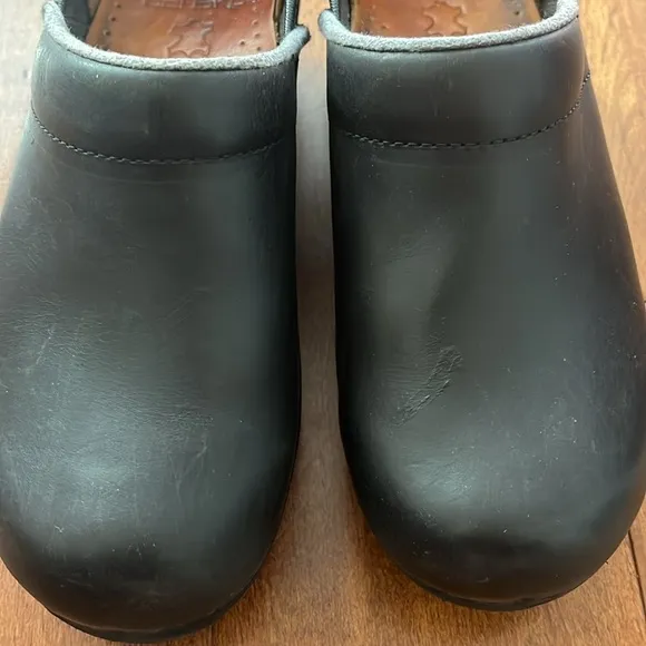 Dansko Women's Professional Clogs Shoes Slip On Comfort Black Size 38