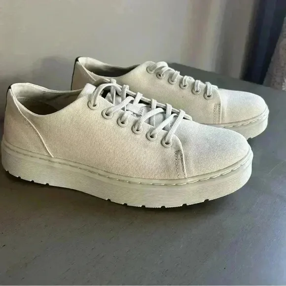 Dr. Doc Marten's Dante Canvas Low Top Sneaker Women 9 Oxfords Lace Up NWOT Cream