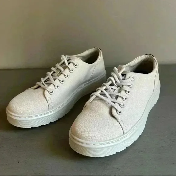 Dr. Doc Marten's Dante Canvas Low Top Sneaker Women 9 Oxfords Lace Up NWOT Cream