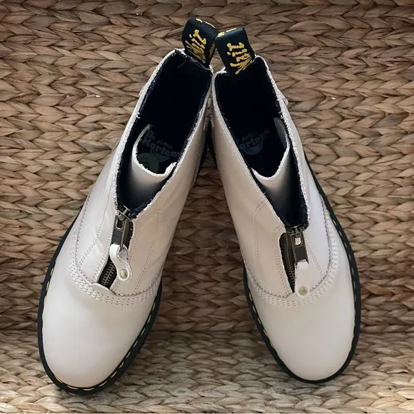 Dr. Marten Jetta Boot NEW