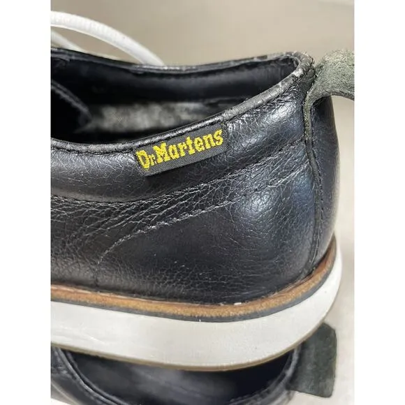 Dr Martens Carris Men’s Size 11 Sneakers Casual Black Soft Leather Lace Up Shoes