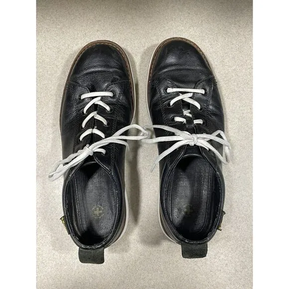 Dr Martens Carris Men’s Size 11 Sneakers Casual Black Soft Leather Lace Up Shoes
