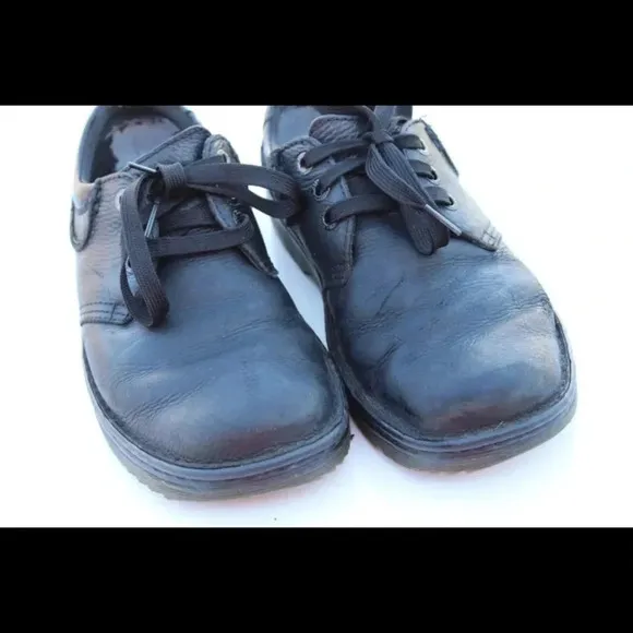 Dr. Martens Hampshire men’s shoes