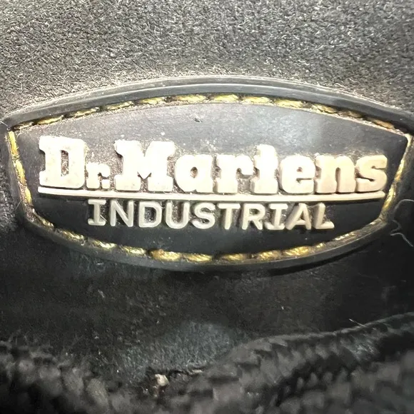 Dr. Martens Industrial Mila Black Leather Lace Up Women Shoes 8