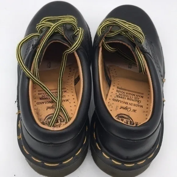 DR. Martens Kids Shoes Size 13‎