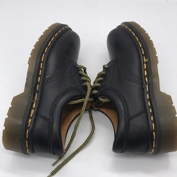 DR. Martens Kids Shoes Size 13‎