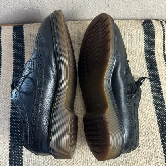 Dr Martens Mens Wingtip Brogues Oxford Shoes