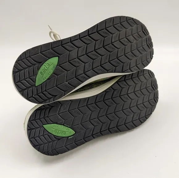 EARTH Women's Vital Green Mesh Comfort Sneakers Sz 7