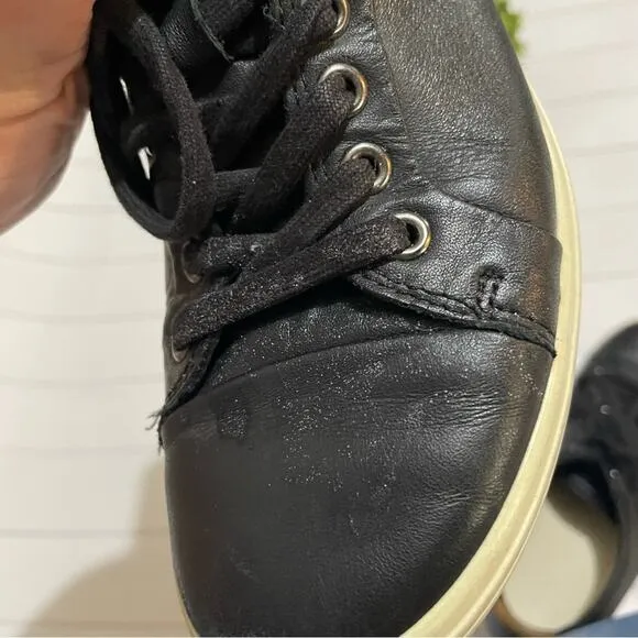ECCO Black Leather Lave Up Sneakers Shoes Women’s Size EY 38 US 7