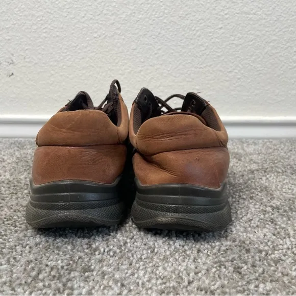 Ecco Howell Comfort Shoes Men's EU 43 / US 9 - 9.5 Sneakers Brown Nubuck Leather