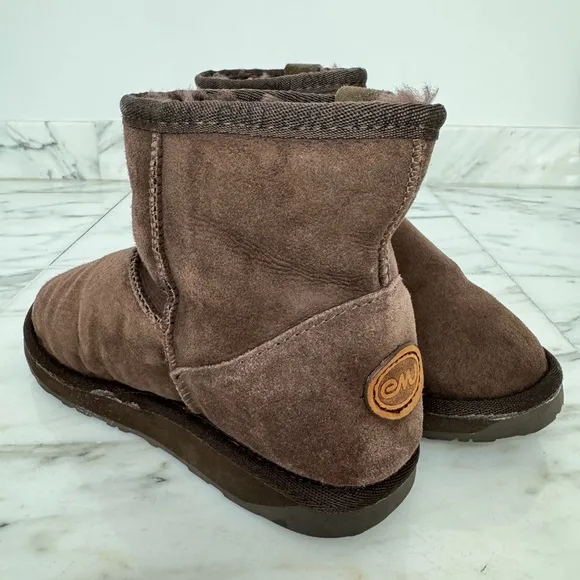 EMU Australia Mini Unisex Chocolate Brown Boots, Men's Size‎ 5/Women's Size 6