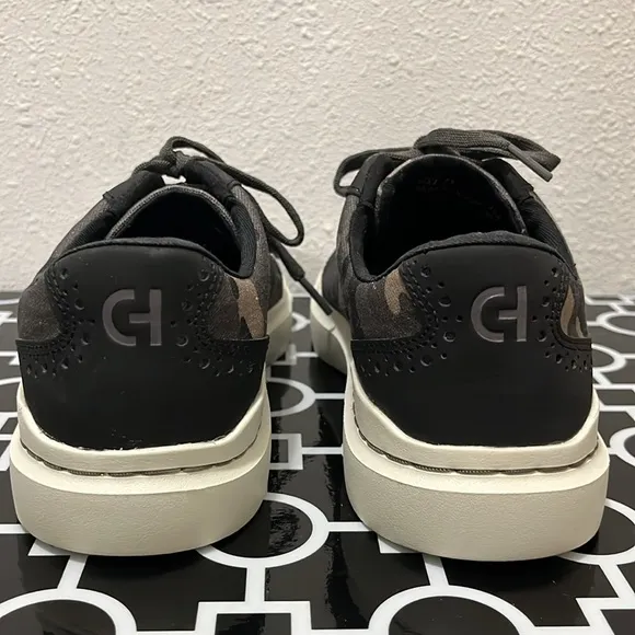 EUC Cole Haan Black and Gray Grand Series T-Toe Canvas Camouflage Court Sneakers