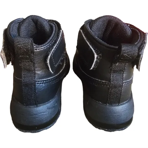 EUC Nike Air Max Goaterra 2.0 Boot Shoes DC9514-001 Black Kid Toddler | Size: 7C